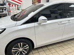 -车水马龙3M汽车贴膜冠军店隐形车衣改色膜(漕宝路中环店)
