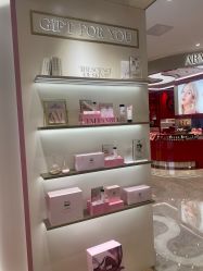 -奥伦纳素Erno Laszlo