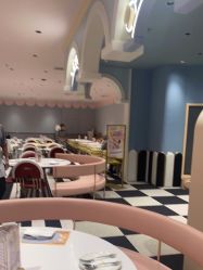 -奈尔宝家庭中心·亲子餐厅(北京东坝万达店)