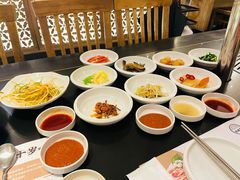 -韩屋韩国料理(天山路店)