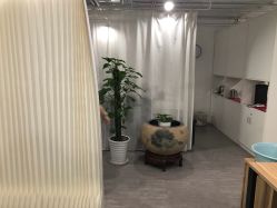 -舒欣头疗·俏丝谧语 白发脱发专业护理 