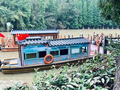 -星湖旅游景区七星岩