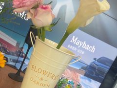 -天津波士信达奔驰4S店(卫津南路店)