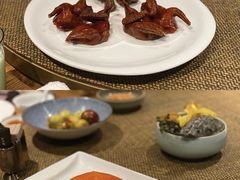 脆皮乳鸽-新荣记(西溪湿地店)