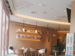 -奈雪的茶(广州万菱汇PRO店)