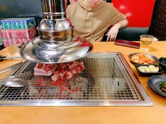 -肉甲韩国木炭烤肉(新壹街1店)