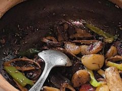 -八府香鸭·啫啫煲(华山路店)