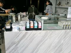 -UNI UNI(环亚凯瑟琳店)