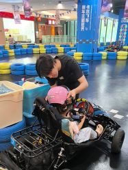 -卡尔飞车(武汉青山印象城店)