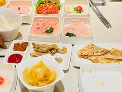-海底捞火锅鲜切牛肉主题店(长寿路店)