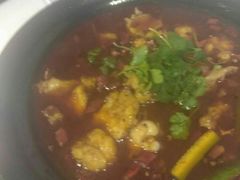 -虾弄弄海派小龙虾·牛羊蝎子火锅