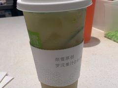 -奈雪的茶(花城汇中区PRO店)