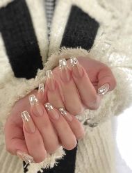 -M·X Nail日式美甲美睫