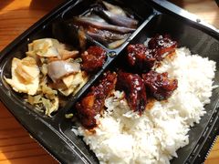 -万里香中餐馆