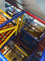 -动力星球家庭亲子游乐中心