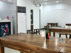 大堂-何记酿皮店(西流湾店)