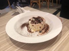 -必胜客(世纪港湾店)