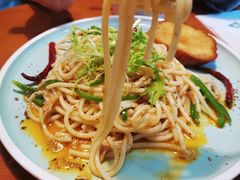 蒜香吞拿鱼意大利面-雕刻时光咖啡馆(师大路店)