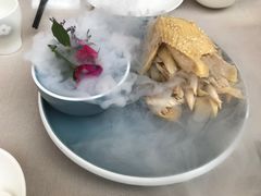 -尚一汤·粤菜海鲜(环球港店)