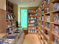 -猫的天空之城概念书店(景德镇陶溪川店)