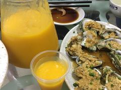 -小辣妹川味海鲜加工店(第一市场椰风巷店)