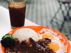 黑椒汁鸡排双蛋饭-噏耷茶档