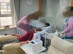 -大连何氏眼科医院