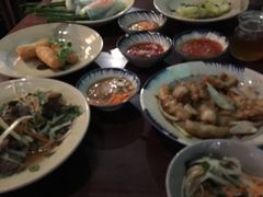 -Cuc Gach Quan Restaurant
