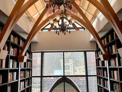 -钟书阁(松江泰晤士小镇店)