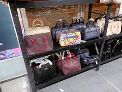 -COACH蔻驰(赛特奥特莱斯店)