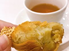 榴莲酥-维多利亚大酒店·雅园中餐厅