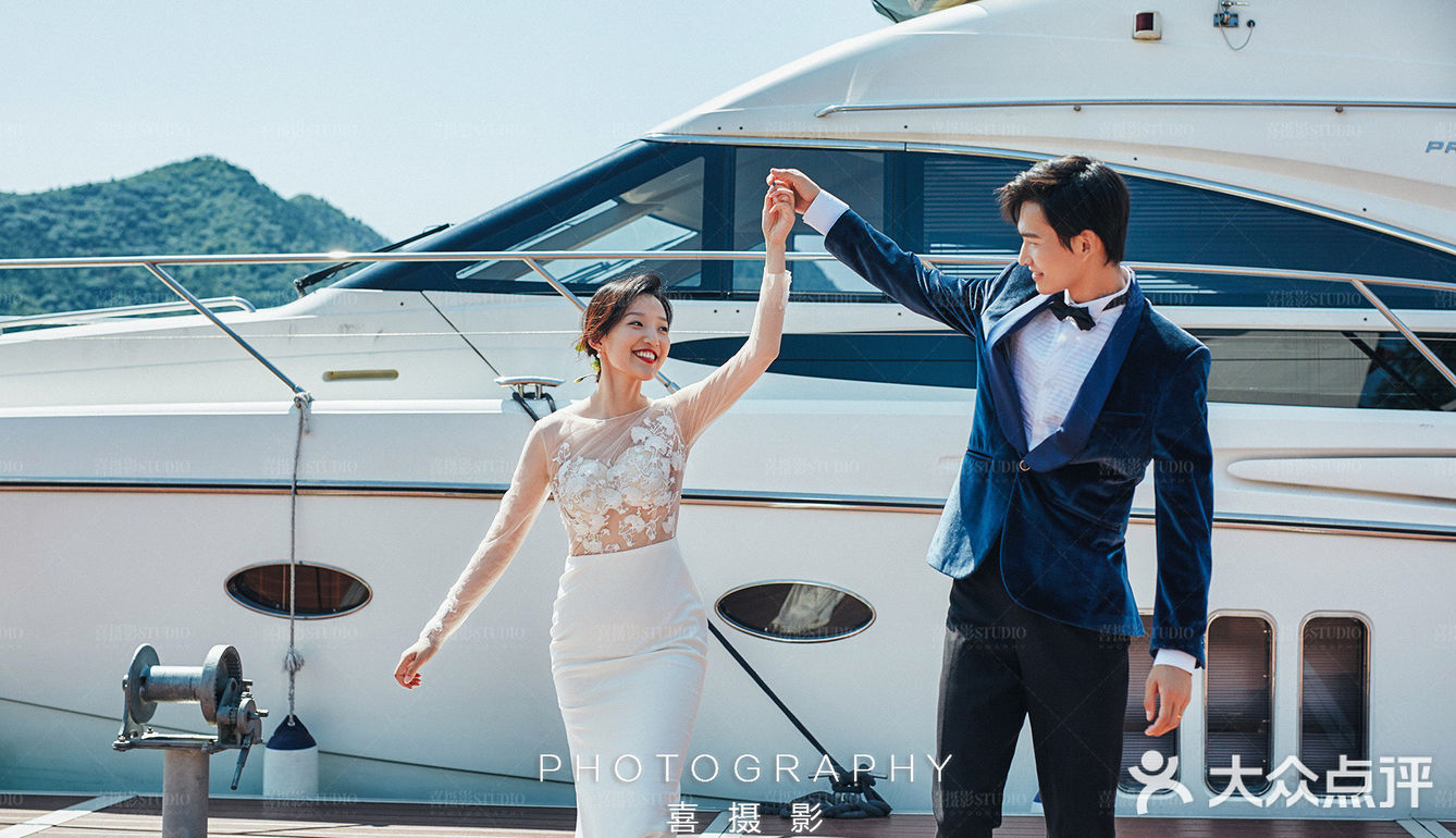文艺镜头下的电影感夏季婚纱照