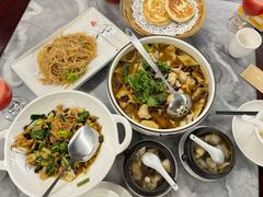 -蔼若春.传承三十年云南菜(金碧公园店)