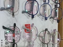 -瑞司视光眼镜·蔡司战略合作眼镜店(新街口店)