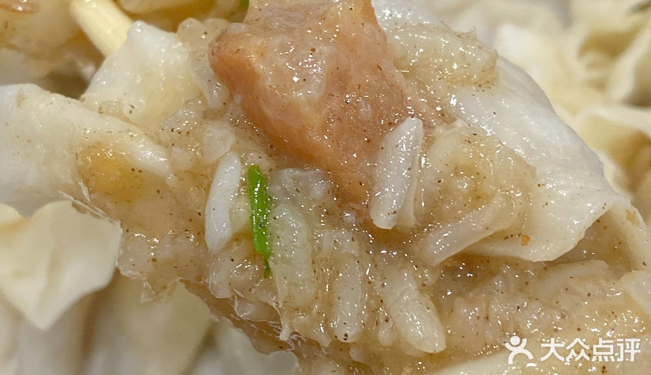 别去前进四路的严老幺排队啦！大智路的分店不香嘛？