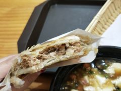 -胡氏老财豆腐脑(圣荣店)