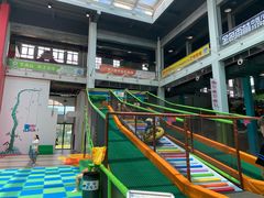 -蒙特利亲子乐园