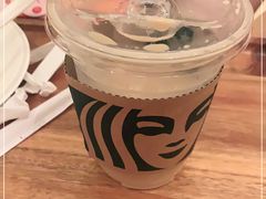 -星巴克臻选(杭州嘉里中心1F店)