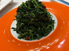 -三江源美食城