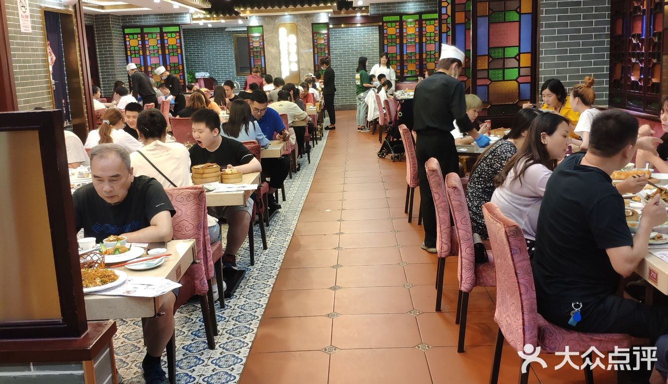 2个人吃到撑，其实他家点心都很好吃