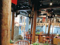-长安炊烟庭院陕菜(七路明光路店)
