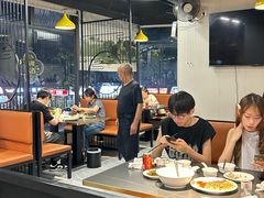 -鑫悦楼煎蟹·16年海鲜大排档