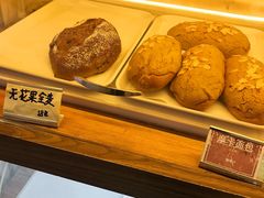 -韩国利尔面包(桂林路店)