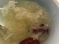 -丹江口渔村·湘味厨房(桃园店)