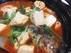 酸辣鱼-苍洱春饭店