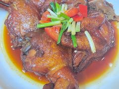 -芦茨金富饭庄·25年老字号·专做稻草鸡