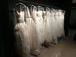 -Vera Wang婚纱礼服旗舰店