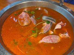 -野山舂·贵州现舂酸汤火锅(鸿通城店)