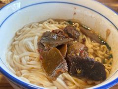 -矮子粉店1985·长沙米粉(湘春路店)