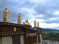 -噶丹松赞林寺
